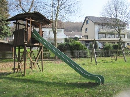 Spielplatz Heidelbeck Am Rachensbornbach